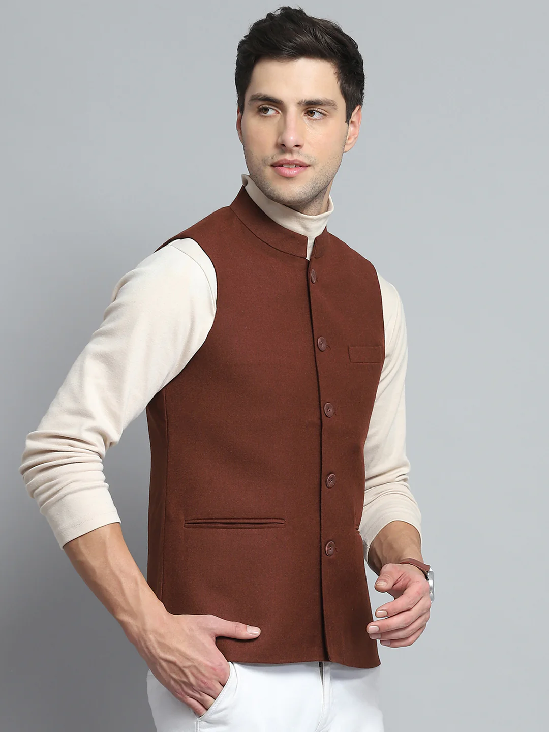 Men Maroon Solid Band Collar Sleeveless Nehru Jacket - Image 4