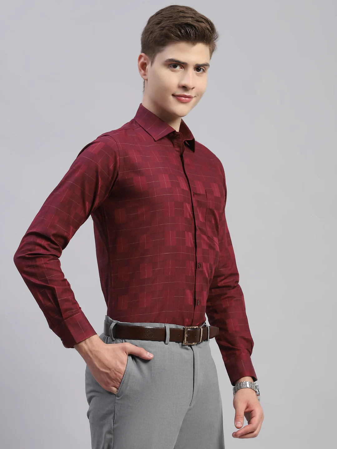 Men Maroon Solid Collar Full Sleeve Shirt - Image 4