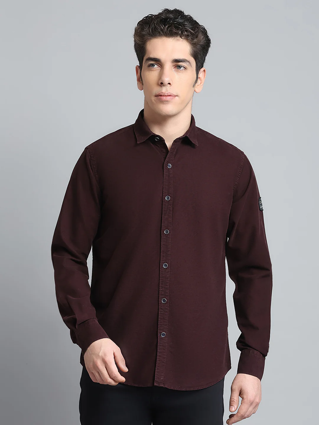 Men Maroon Solid Collar Full Sleeve Shirt