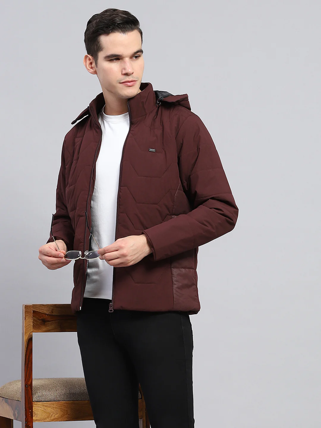 Men Maroon Solid Detachable Hood Full Sleeve Jacket - Image 6