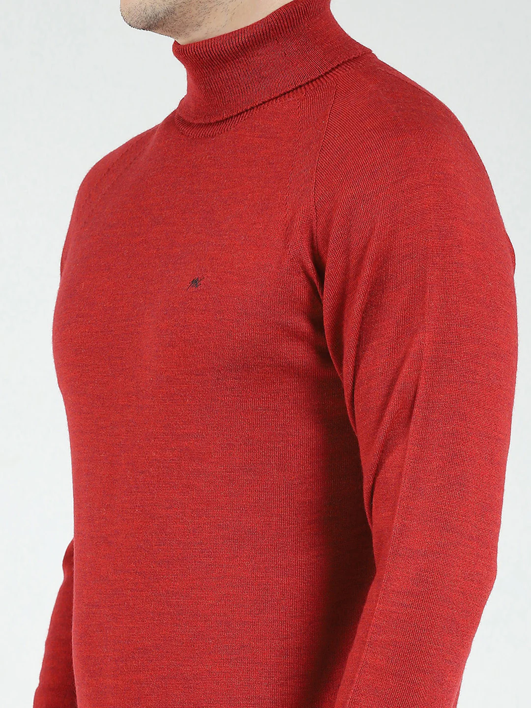 Men Maroon Solid High Neck Full Sleeve Pullover - Image 7