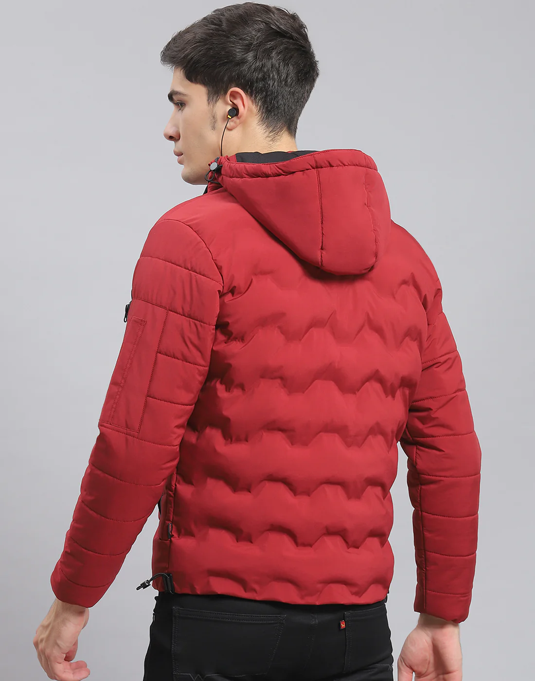 Men Maroon Solid Hooded Full Sleeve Jacket - Image 6