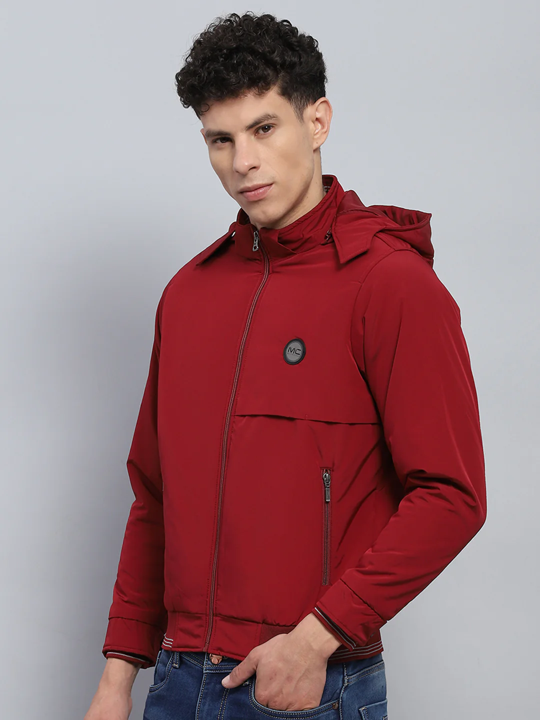 Men Maroon Solid Hooded Full Sleeve Jacket - Image 3