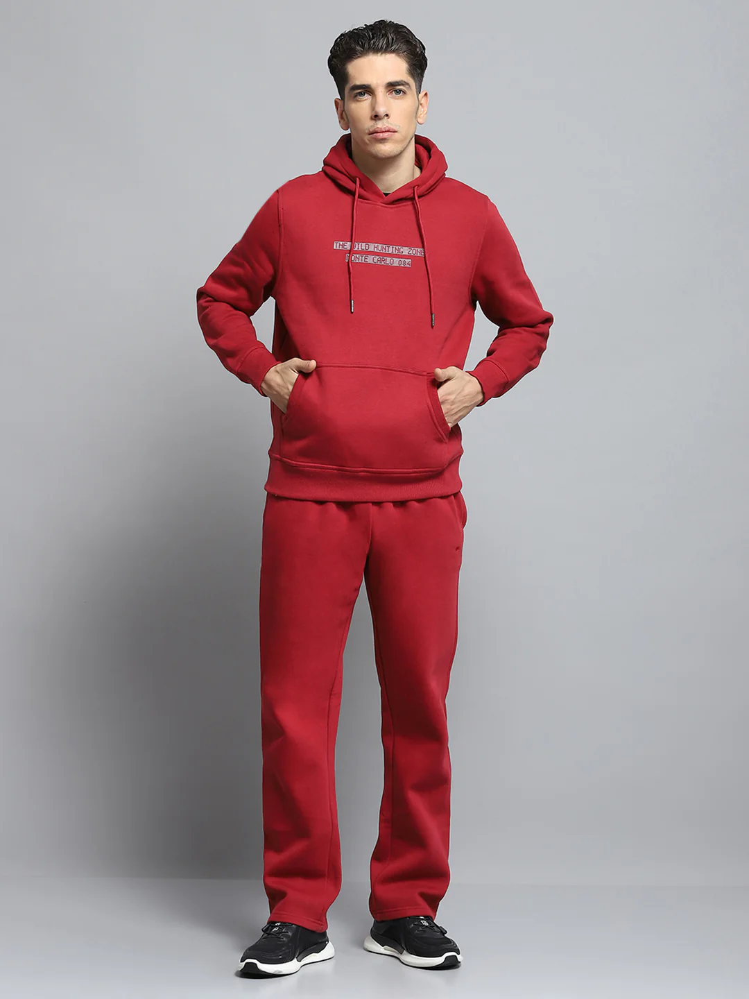Men Maroon Solid Hooded Full Sleeve Winter Tracksuit - Image 6