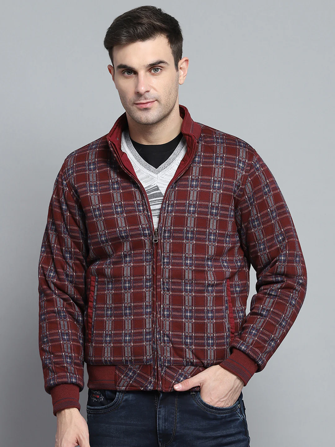 Men Maroon Solid Mock Neck Full Sleeve Jacket - Image 6