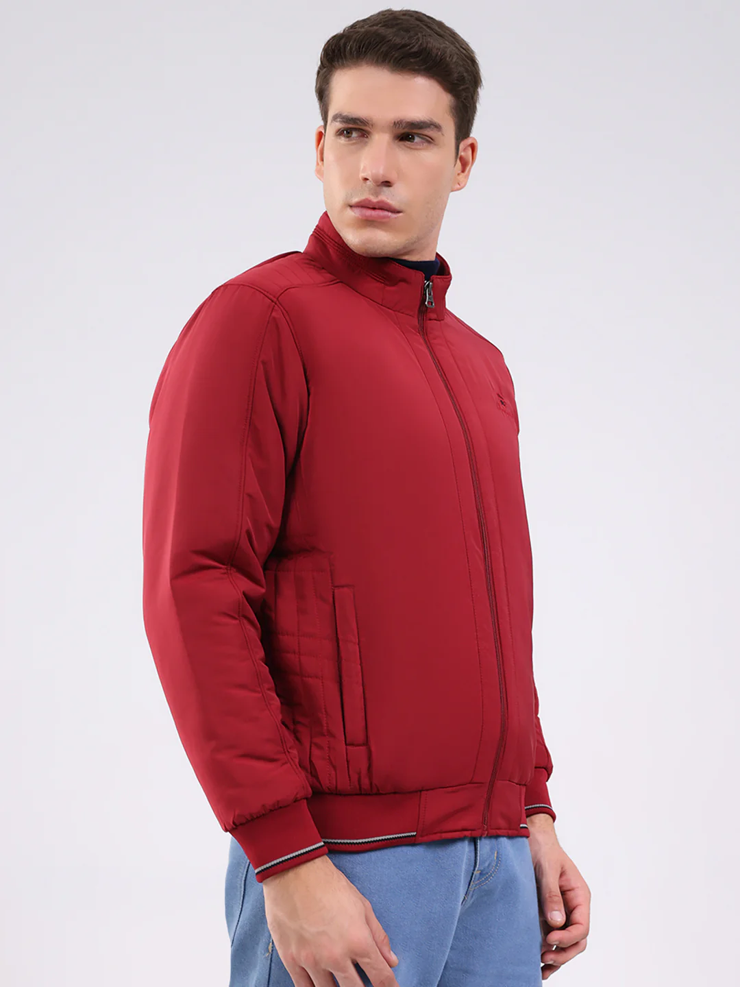 Men Maroon Solid Mock Neck Full Sleeve Jacket - Image 4