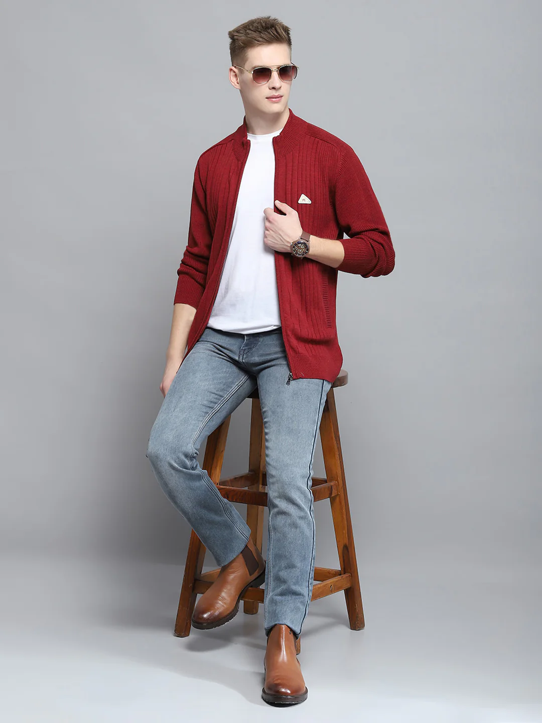 Men Maroon Solid Mock Neck Full Sleeve Pullover - Image 2