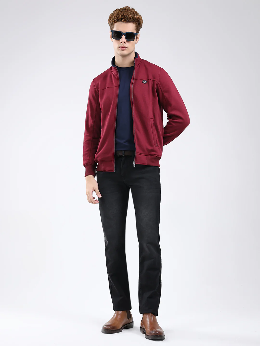 Men Maroon Solid Mock Neck Full Sleeve Sweatshirt - Image 2