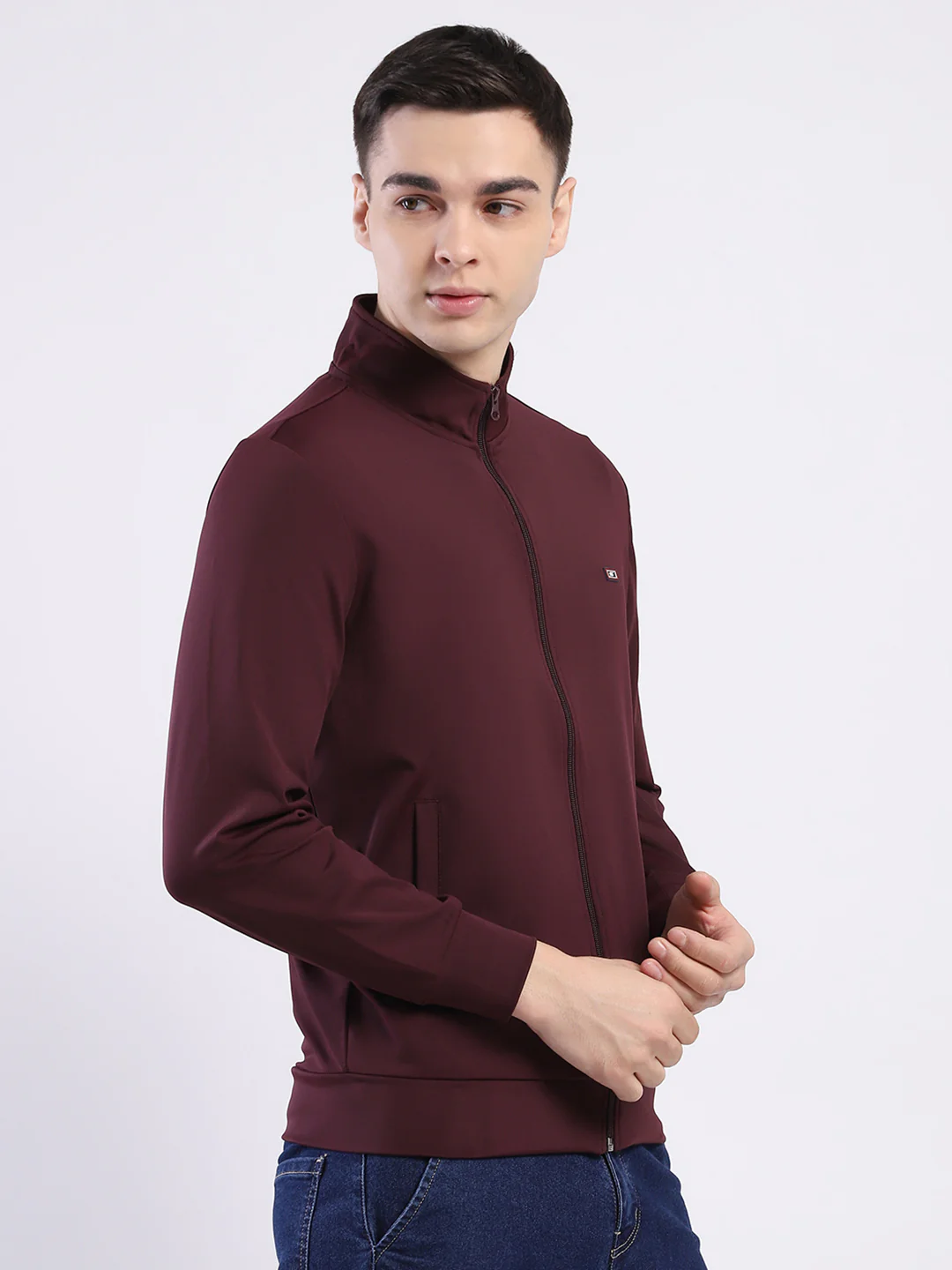 Men Maroon Solid Mock Neck Full Sleeve Winter T-Shirt - Image 4