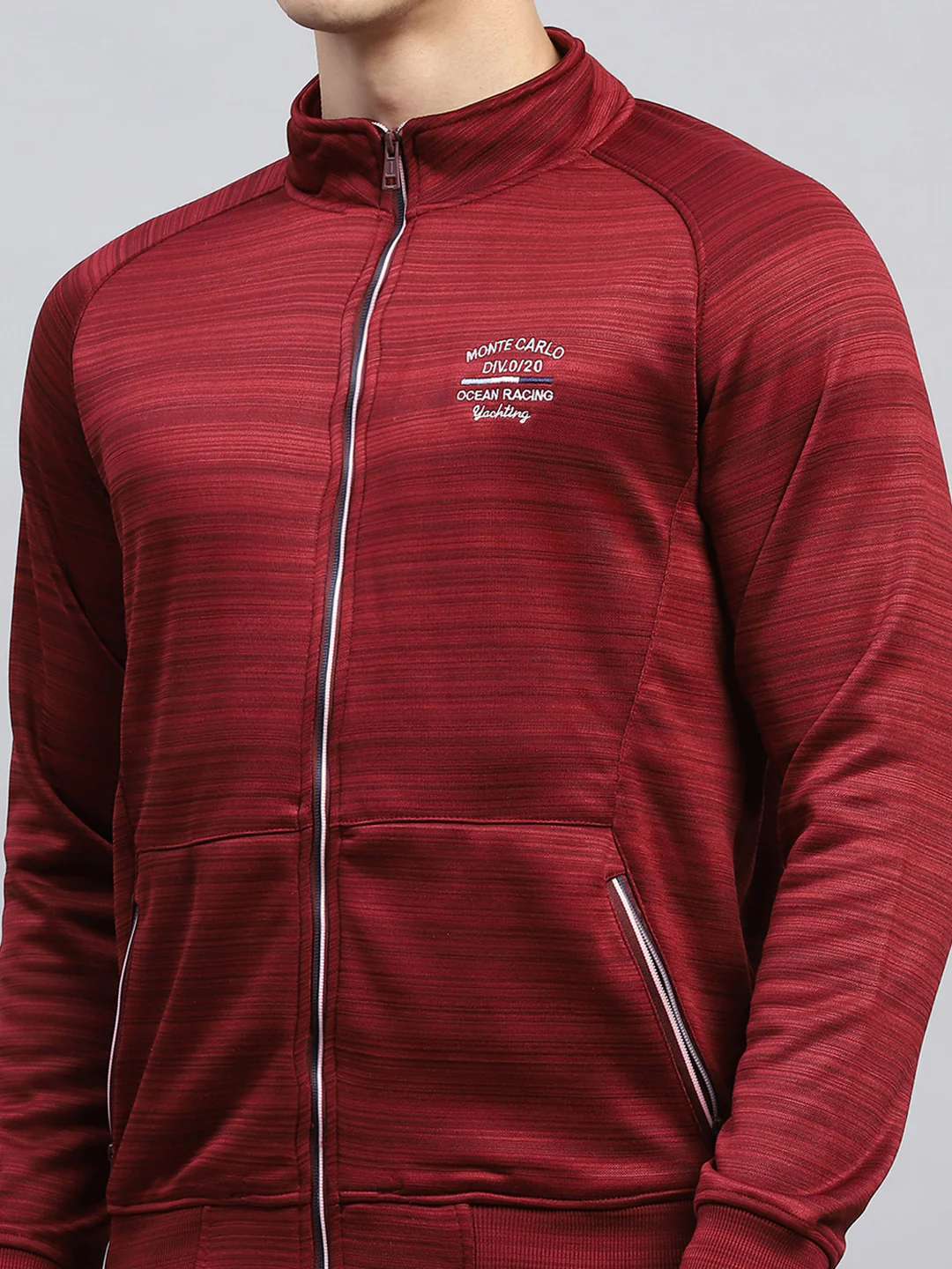 Men Maroon Solid Mock Neck Full Sleeve Winter Tracksuit - Image 7