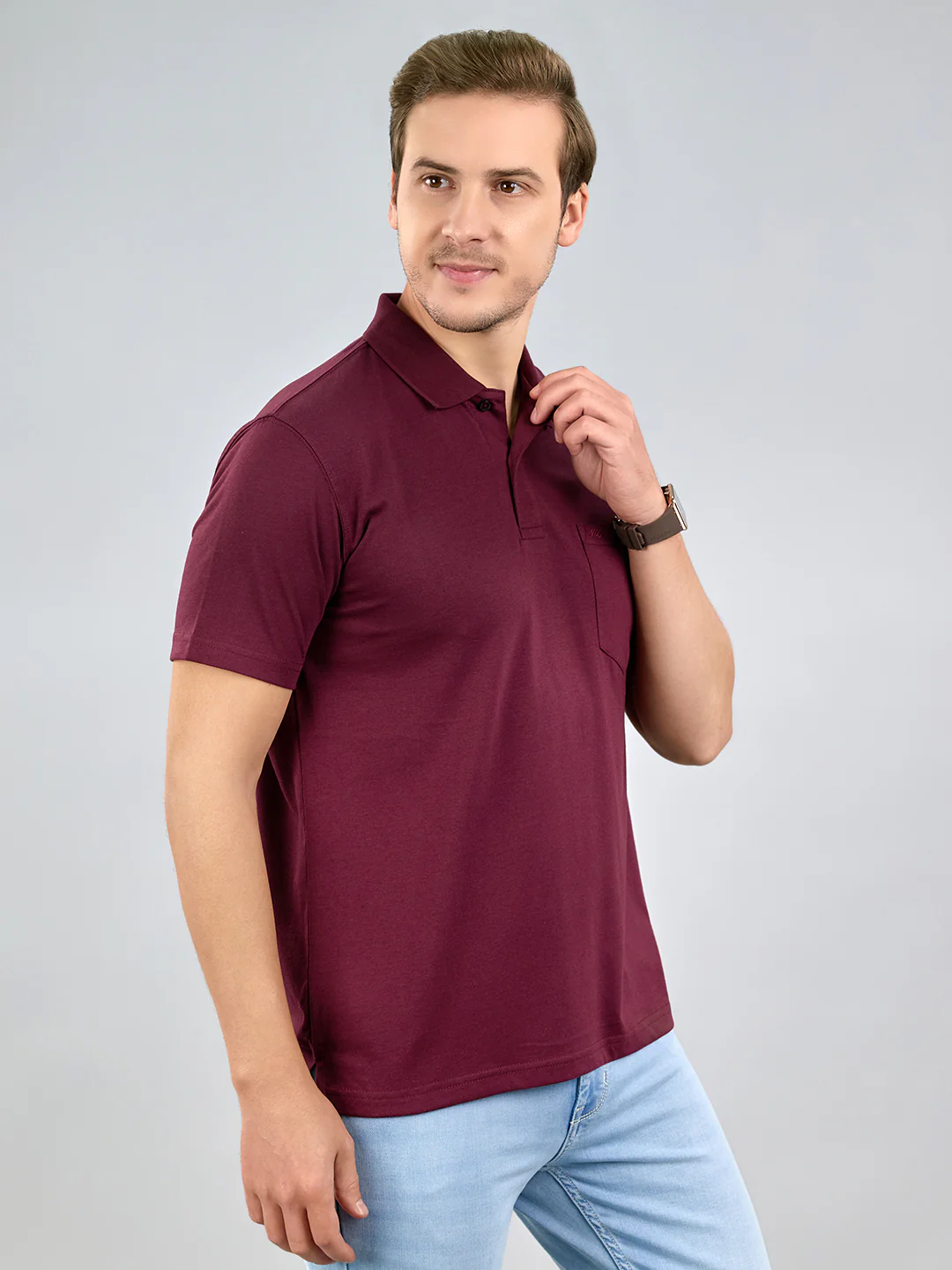 Men Maroon Solid Polo Collar Half Sleeve T-Shirt - Image 2