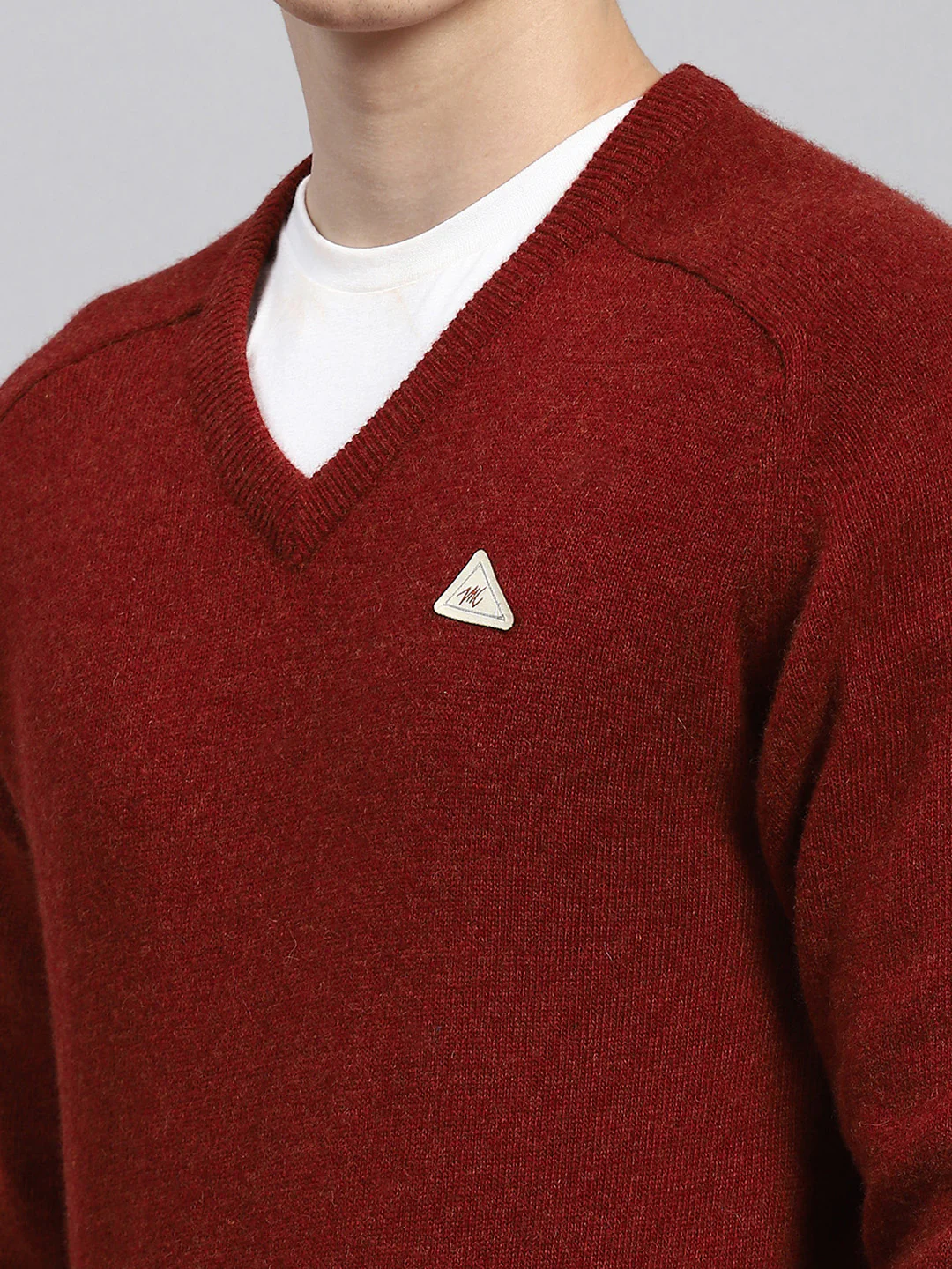 Men Maroon Solid Pullover - Image 6