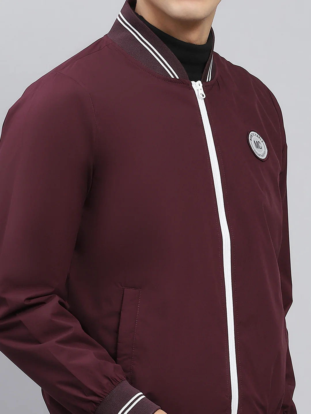Men Maroon Solid Round Neck Full Sleeve Jacket - Image 7