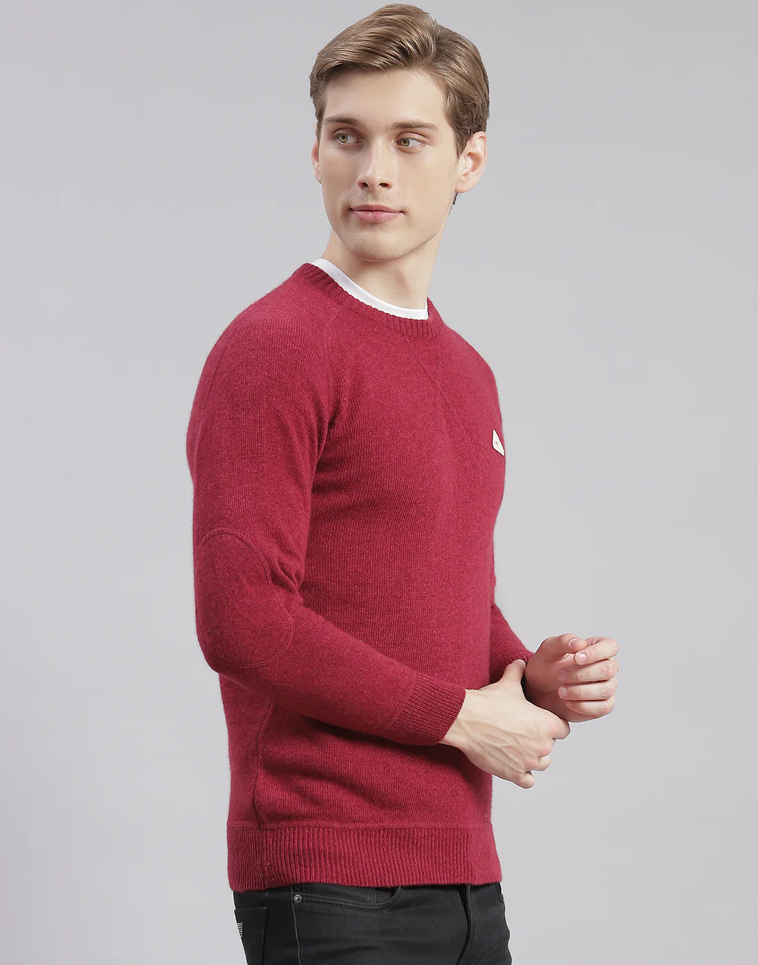 Men Maroon Solid Round Neck Full Sleeve Pullover - Image 4