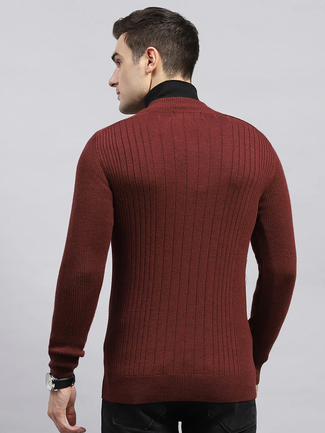 Men Maroon Solid Round Neck Full Sleeve Pullover - Image 5