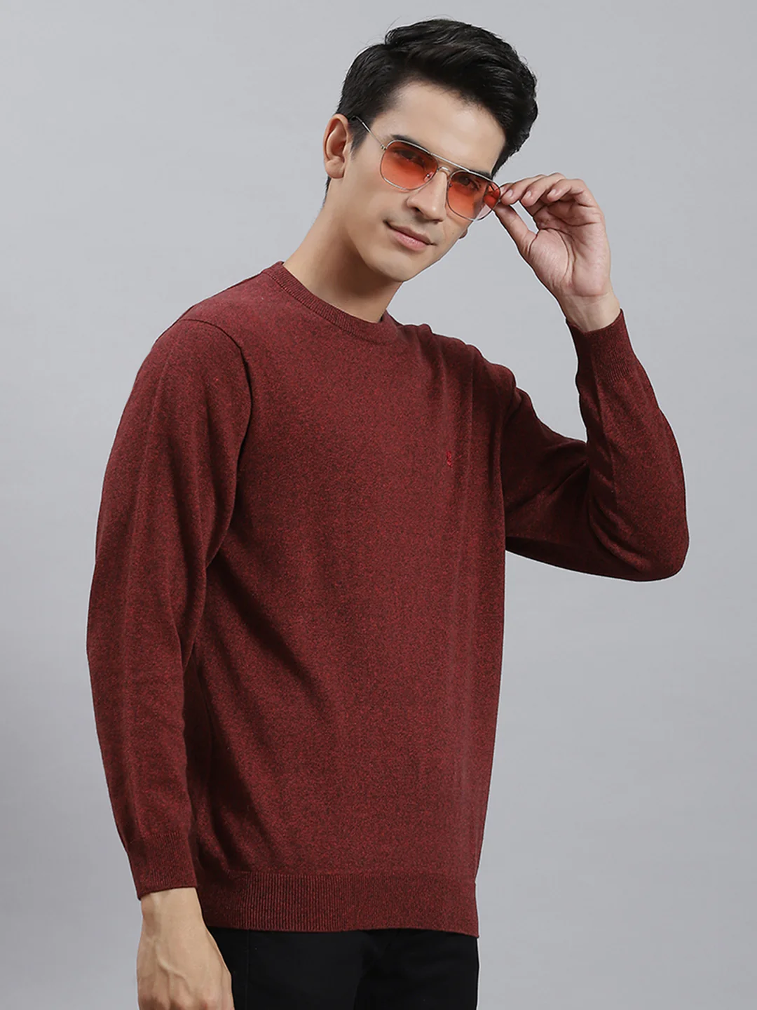 Men Maroon Solid Round Neck Full Sleeve Sweaters/Pullovers - Image 4