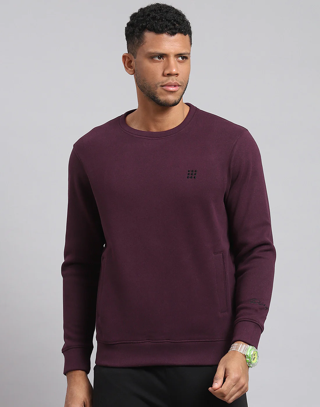 Rock.it Men Maroon Solid Round Neck Full Sleeve Sweatshirt - Image 2