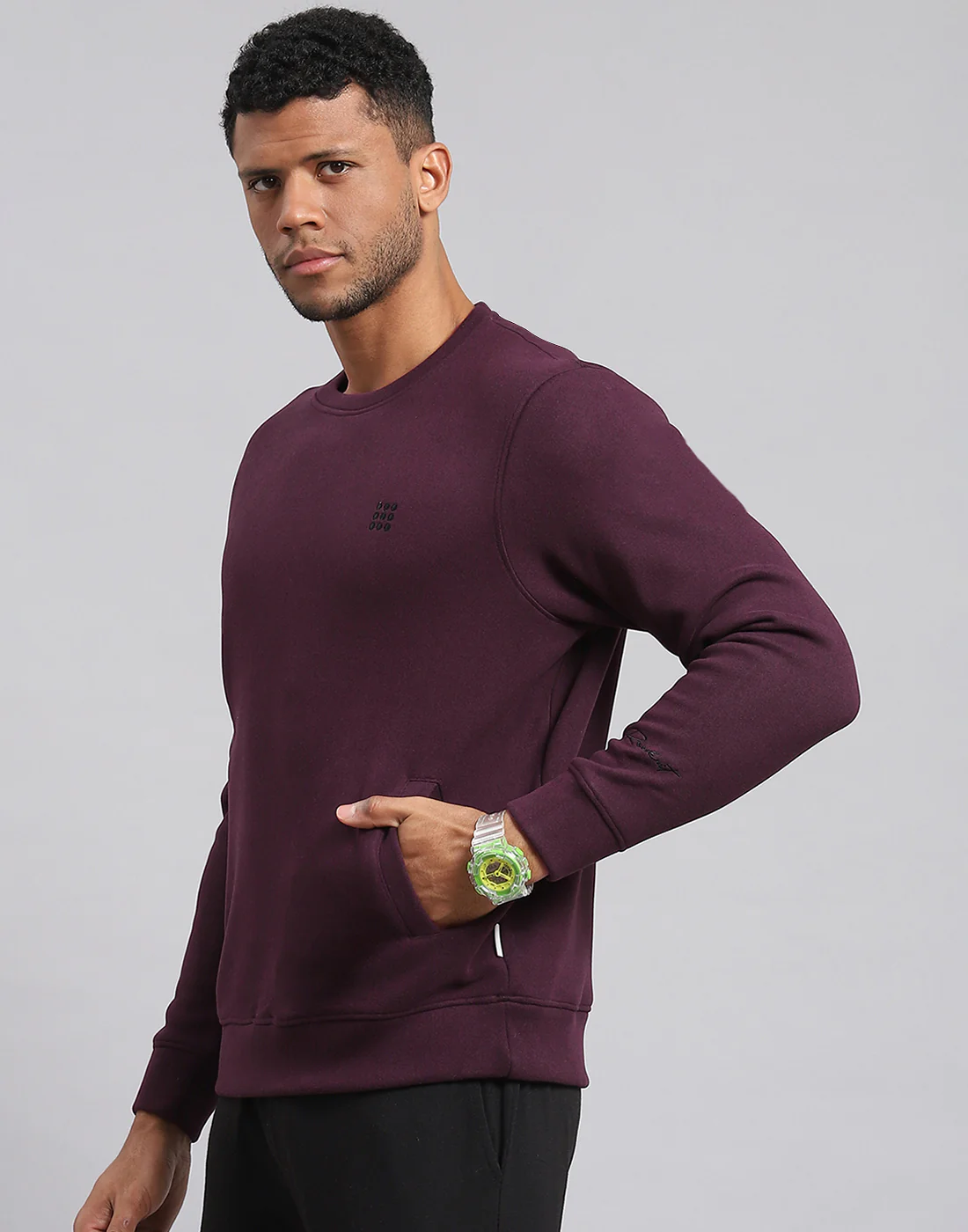 Rock.it Men Maroon Solid Round Neck Full Sleeve Sweatshirt - Image 3