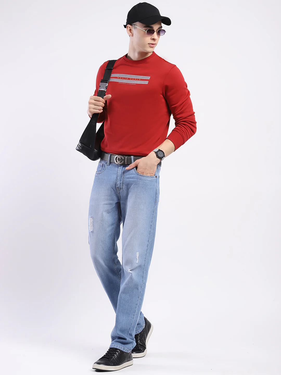 Men Maroon Solid Round Neck Full Sleeve Sweatshirt - Image 2