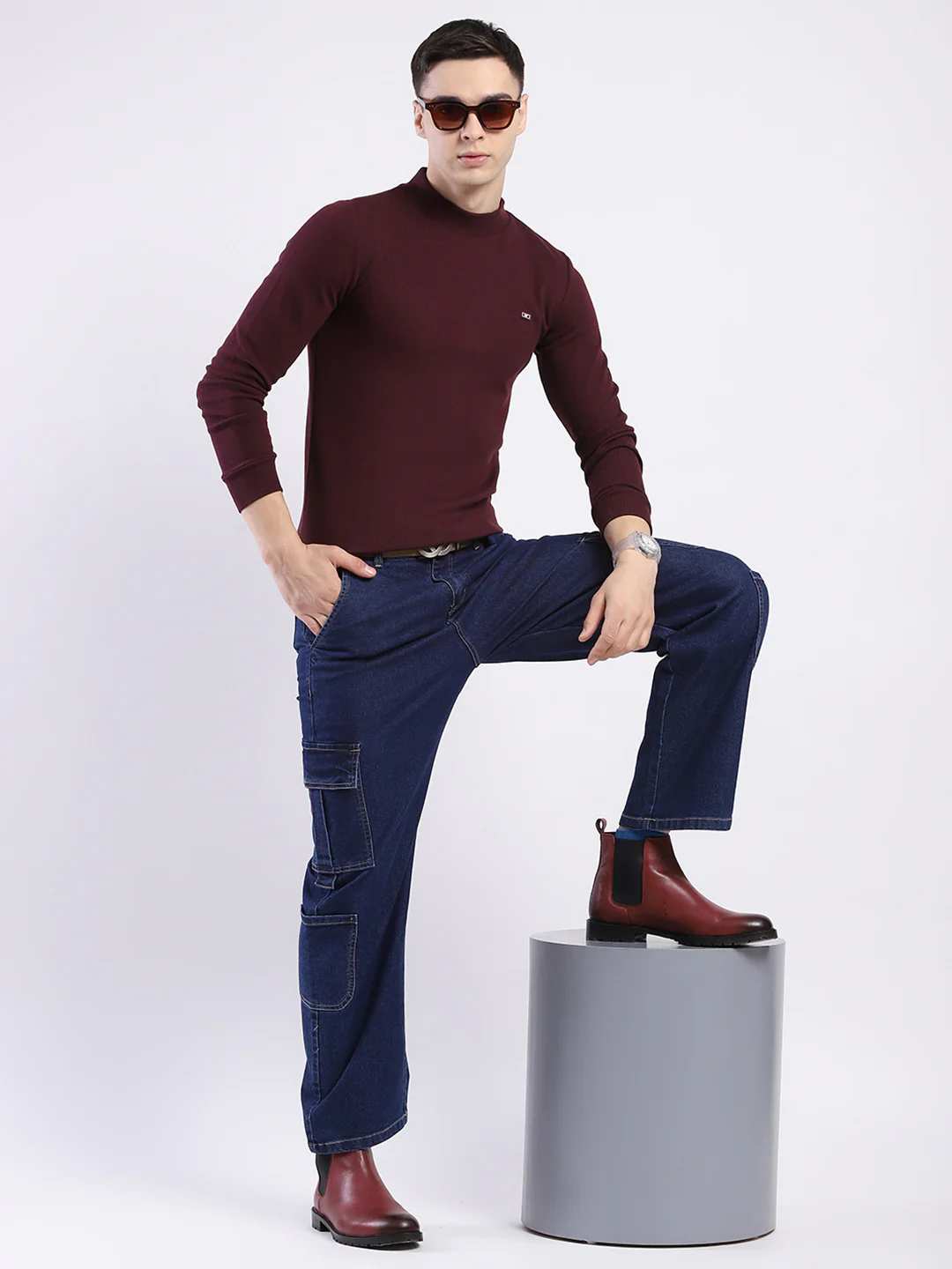 Men Maroon Solid Round Neck Full Sleeve Winter T-Shirt - Image 2