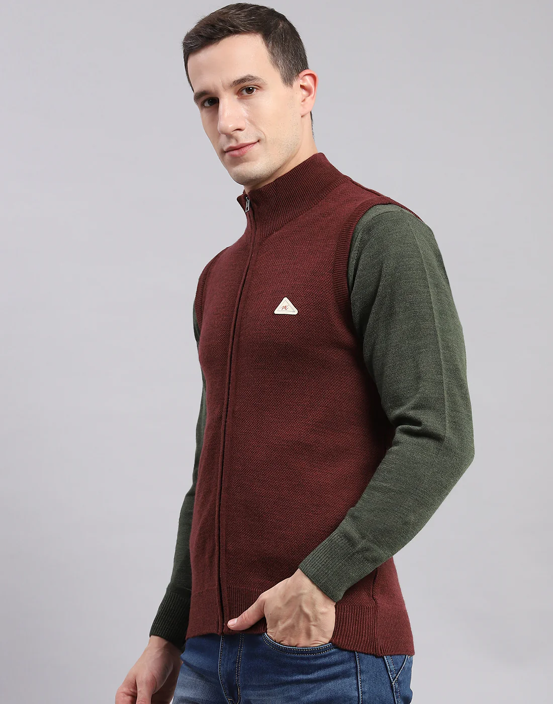 Men Maroon Solid Stand Collar Sleeveless Sweaters/Pullovers - Image 3