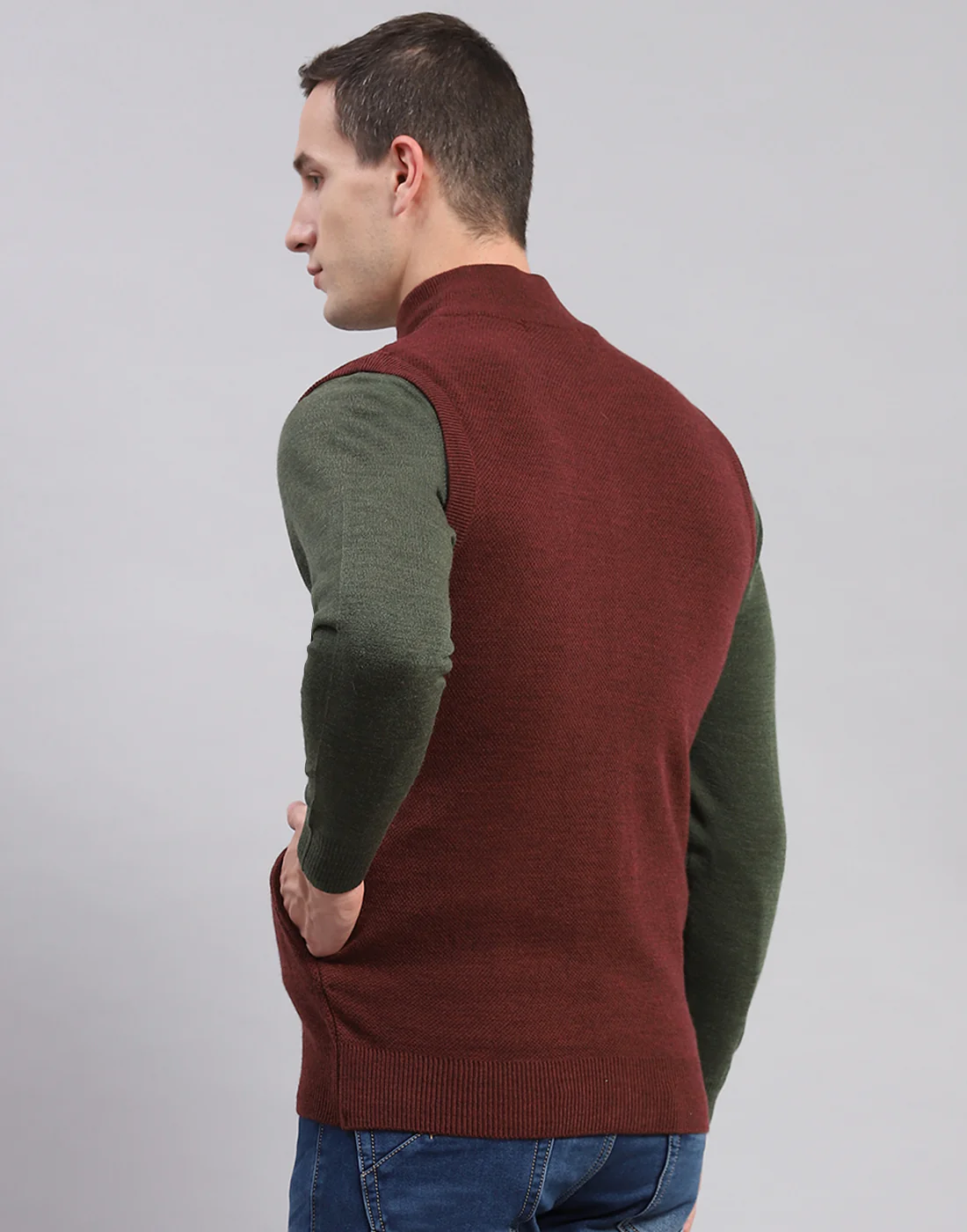 Men Maroon Solid Stand Collar Sleeveless Sweaters/Pullovers - Image 5