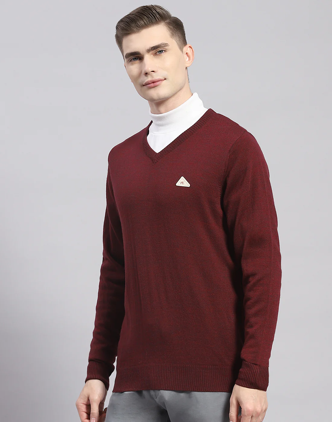 Men Maroon Solid V Neck Full Sleeve Pullover - Image 3
