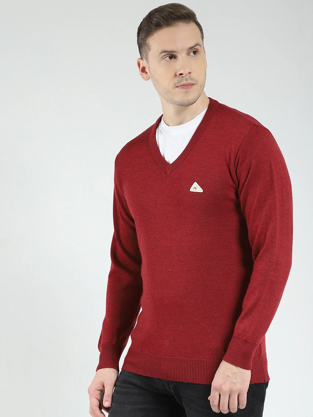 Men Maroon Solid V Neck Full Sleeve Pullover - Image 3
