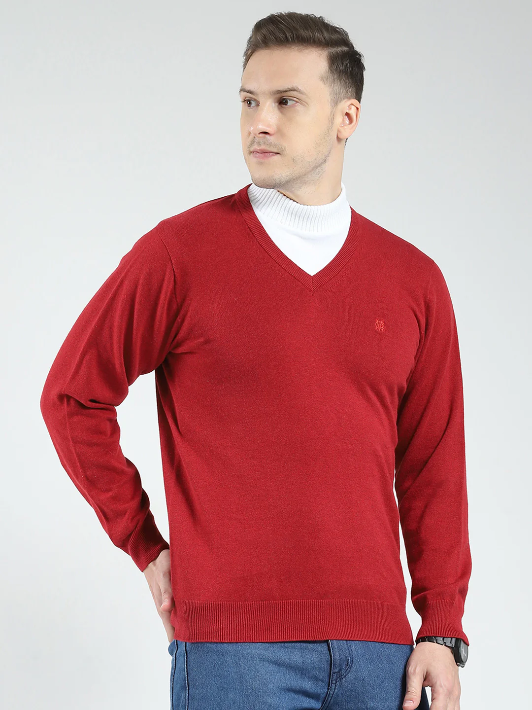Men Maroon Solid V Neck Full Sleeve Pullover - Image 4