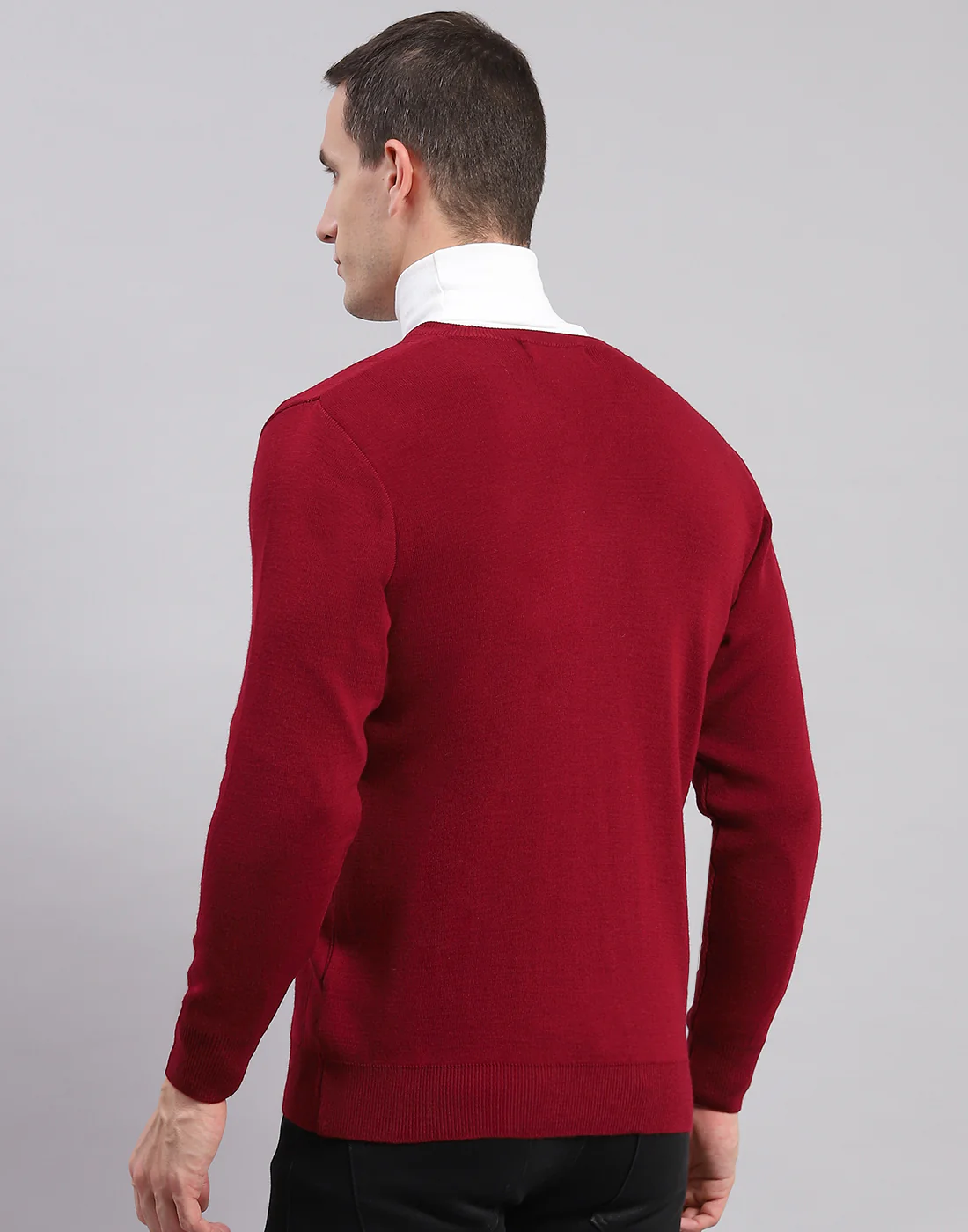 Men Maroon Solid V Neck Full Sleeve Pullover - Image 5