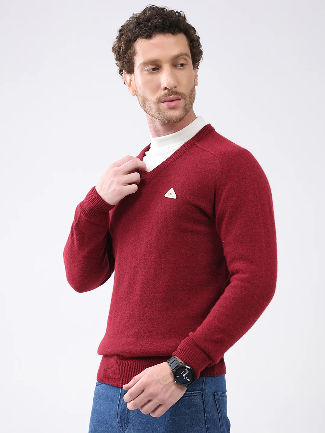 Men Maroon Solid V Neck Full Sleeve Pullover - Image 3