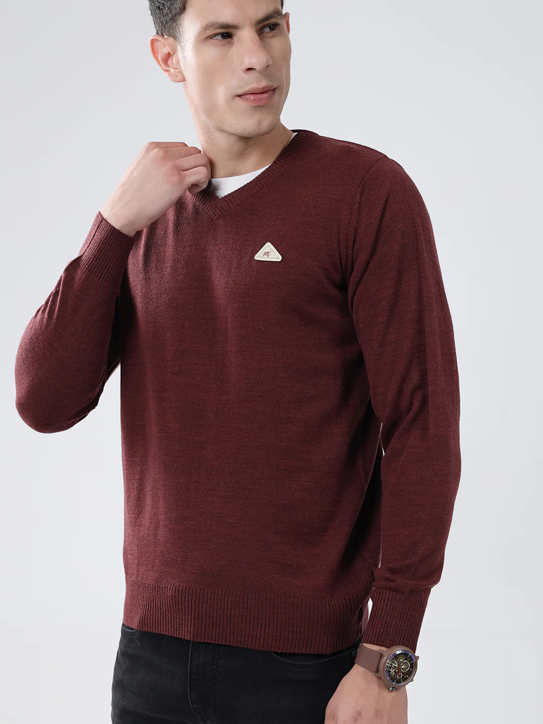 Men Maroon Solid V Neck Full Sleeve Pullover - Image 6