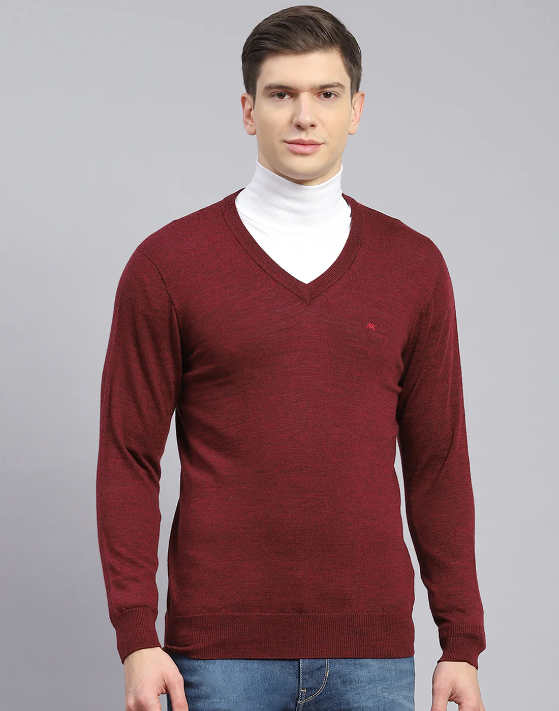Men Maroon Solid V Neck Full Sleeve Sweater - Image 3