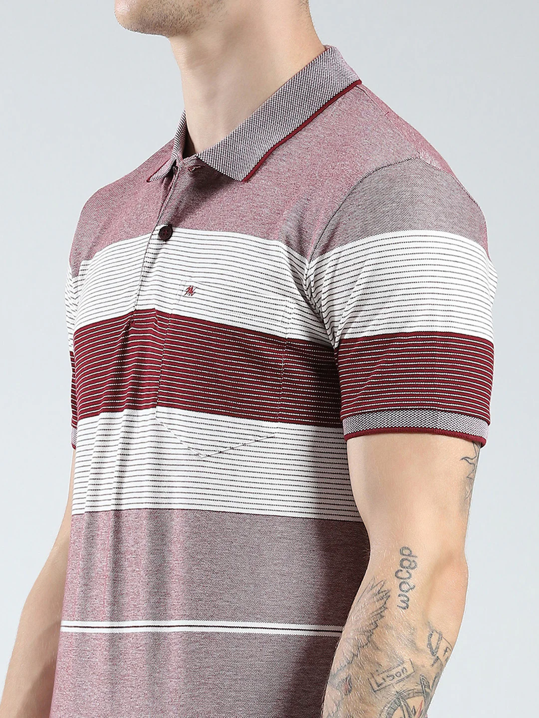 Men Maroon Stripe Collar Half Sleeve T-Shirt - Image 7