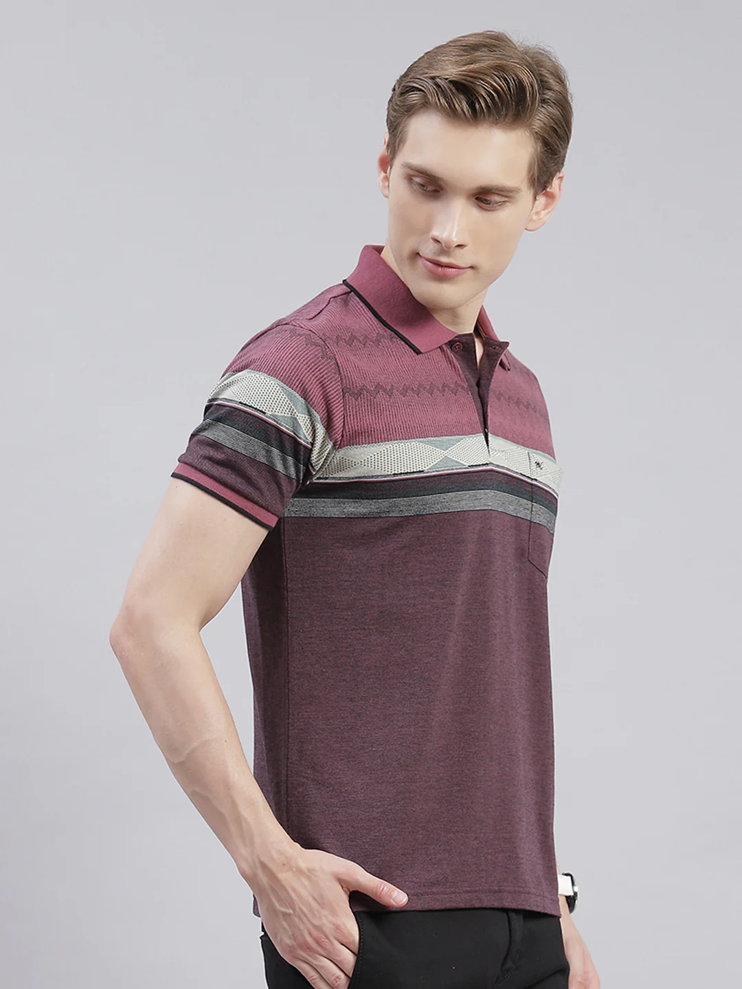 Men Maroon Stripe Collar Half Sleeve T-Shirts - Image 4