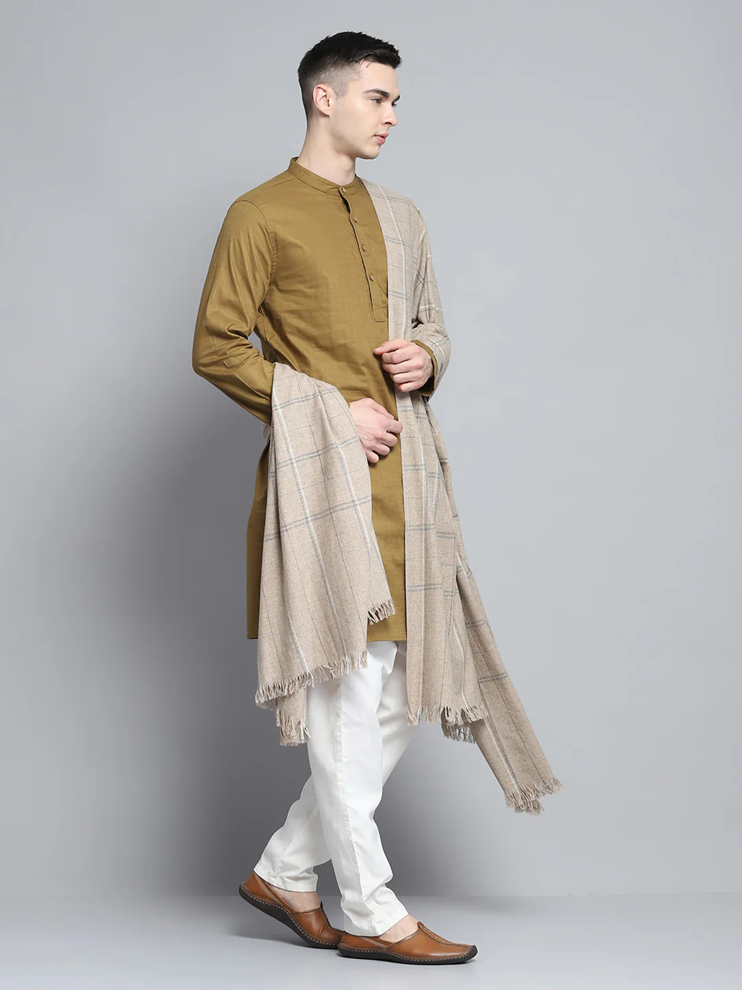 Men Multicolor Self Design Lohi Shawl - Image 4