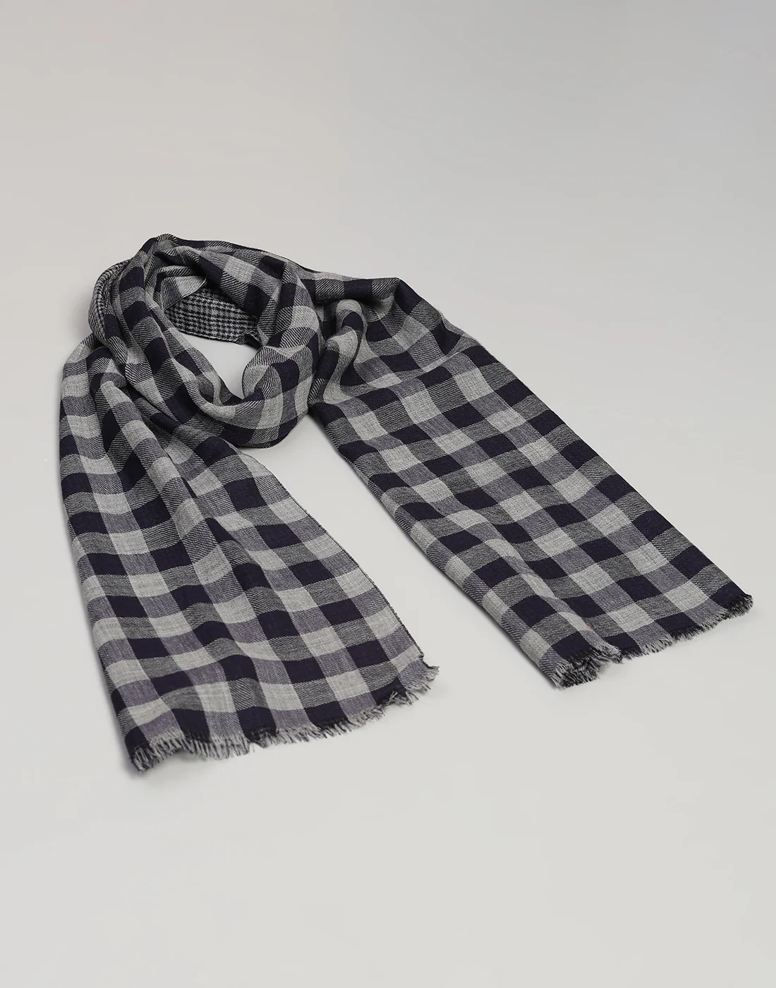 Men Multicolor Self Design Wool Muffler - Image 6