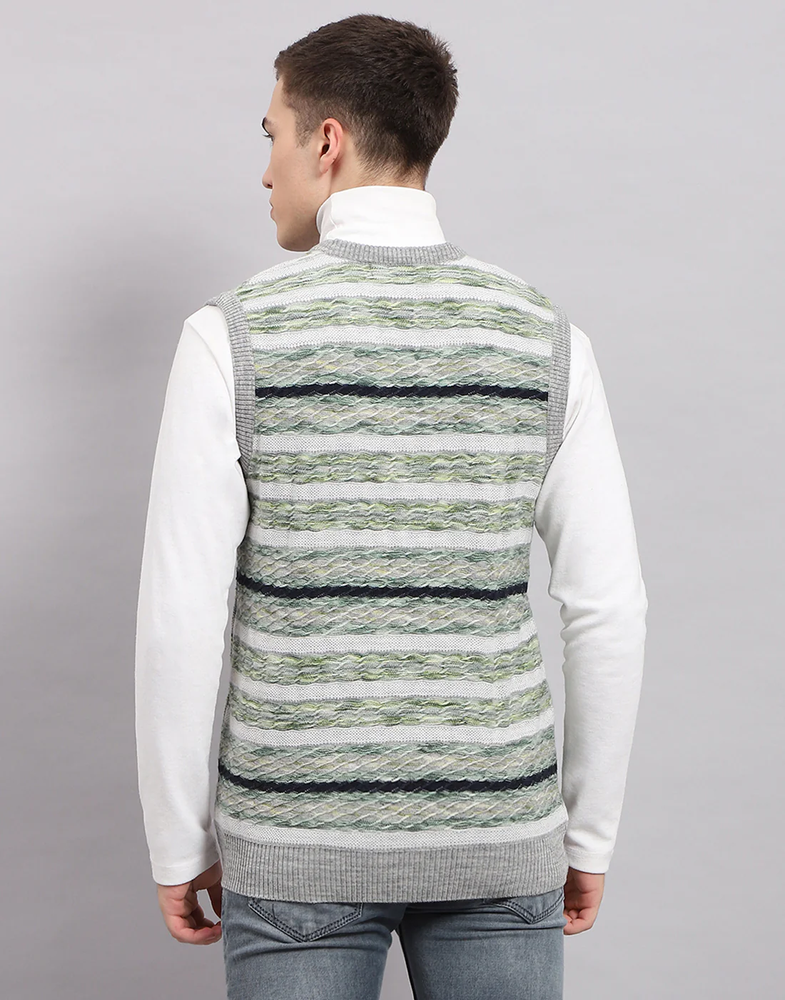 Men Multicolor Stripe V Neck Sleeveless Sweater - Image 5