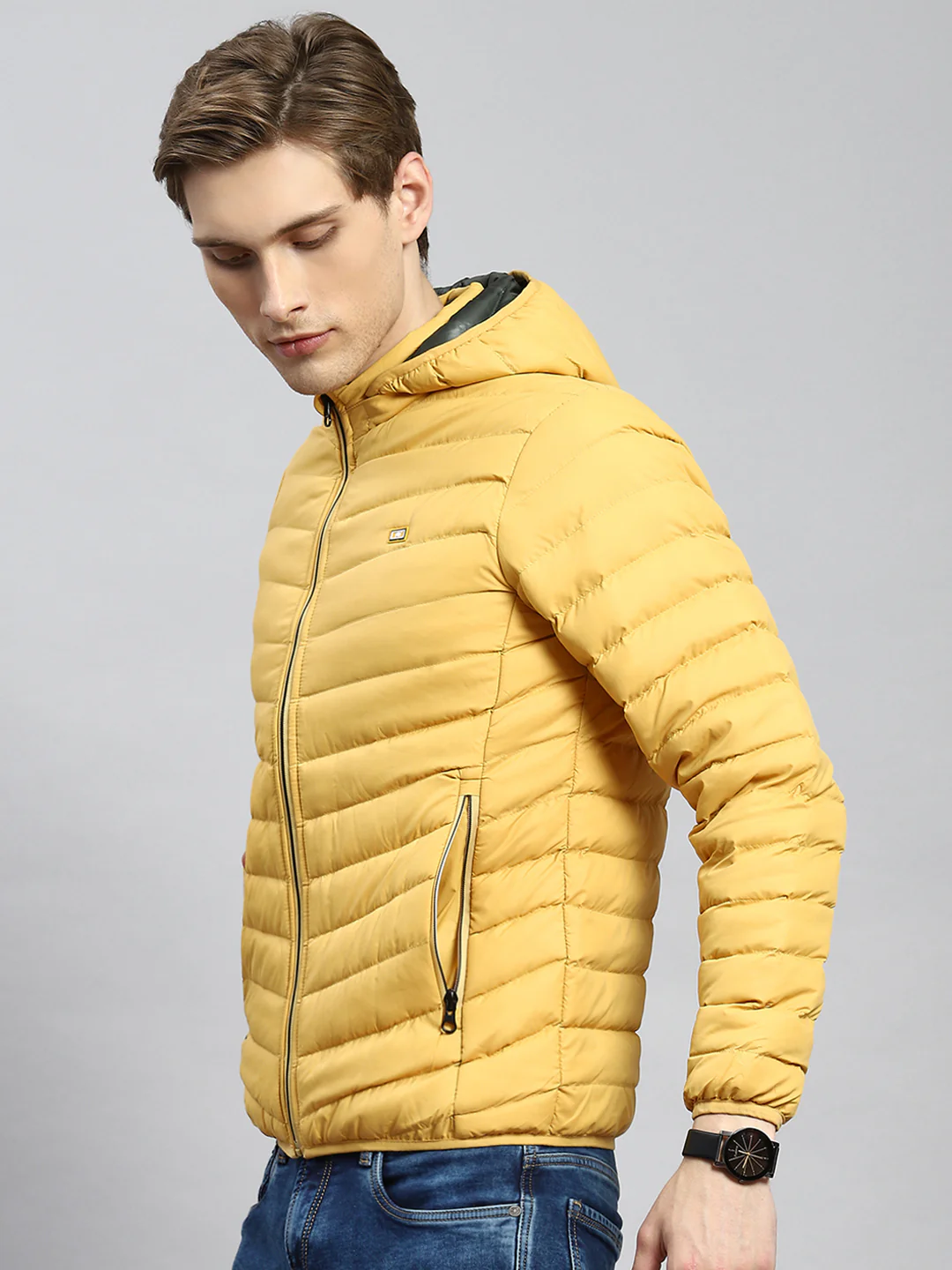 Men Mustard Plain Jacket - Image 4