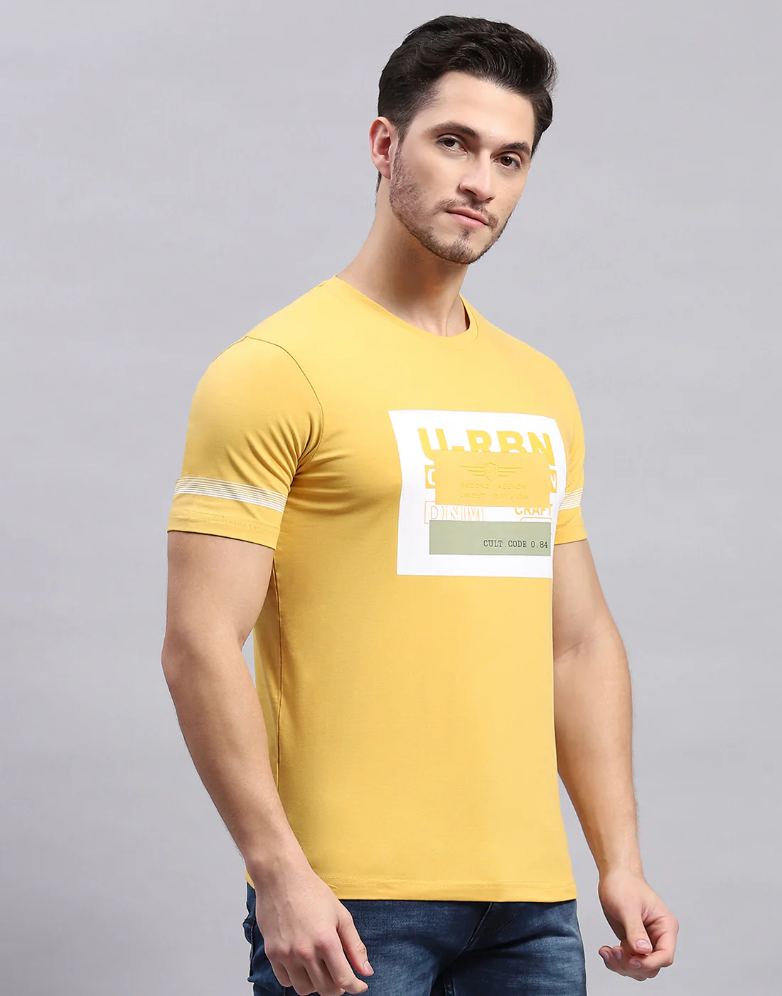 Men Mustard Printed Round Neck Half Sleeve T-Shirt - Image 4