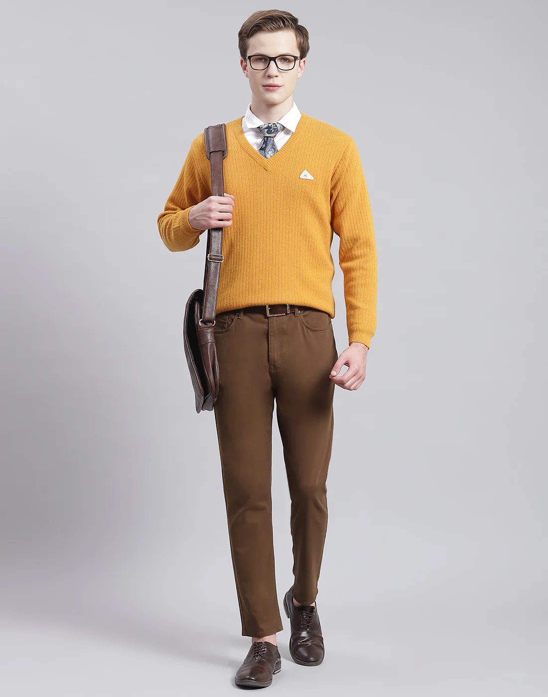 Men Mustard Solid V Neck Full Sleeve Sweater - Image 2