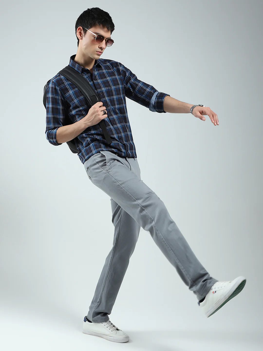Men Navy Blue Check Collar Full Sleeve Shirt - Image 2