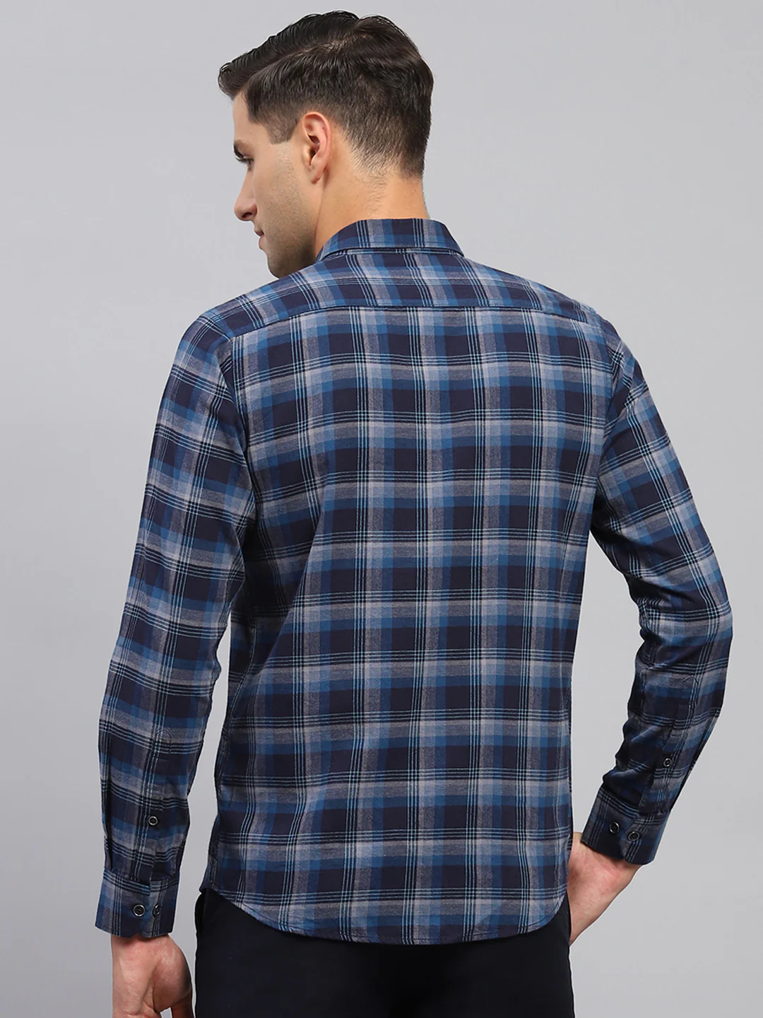 Men Navy Blue Check Spread Collar Full Sleeve Shirt - Image 5