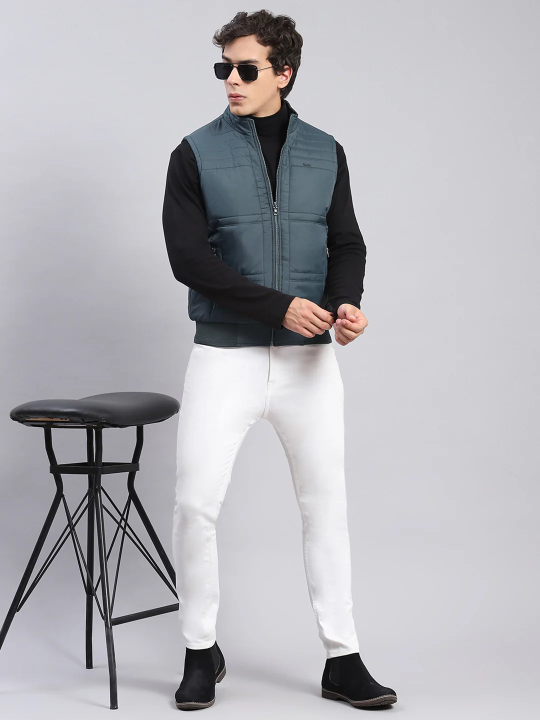 Men Navy Blue Check Stand Collar Sleeveless Jackets - Image 2