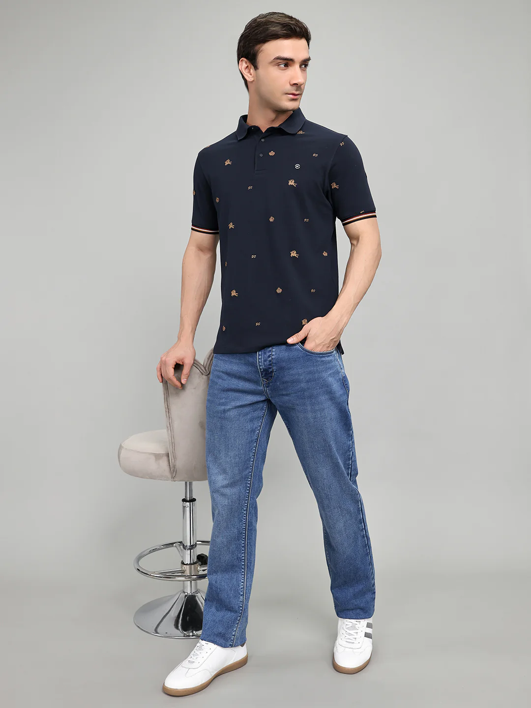 Men Navy Blue Embroidered Collar Half Sleeve T-Shirt - Image 6