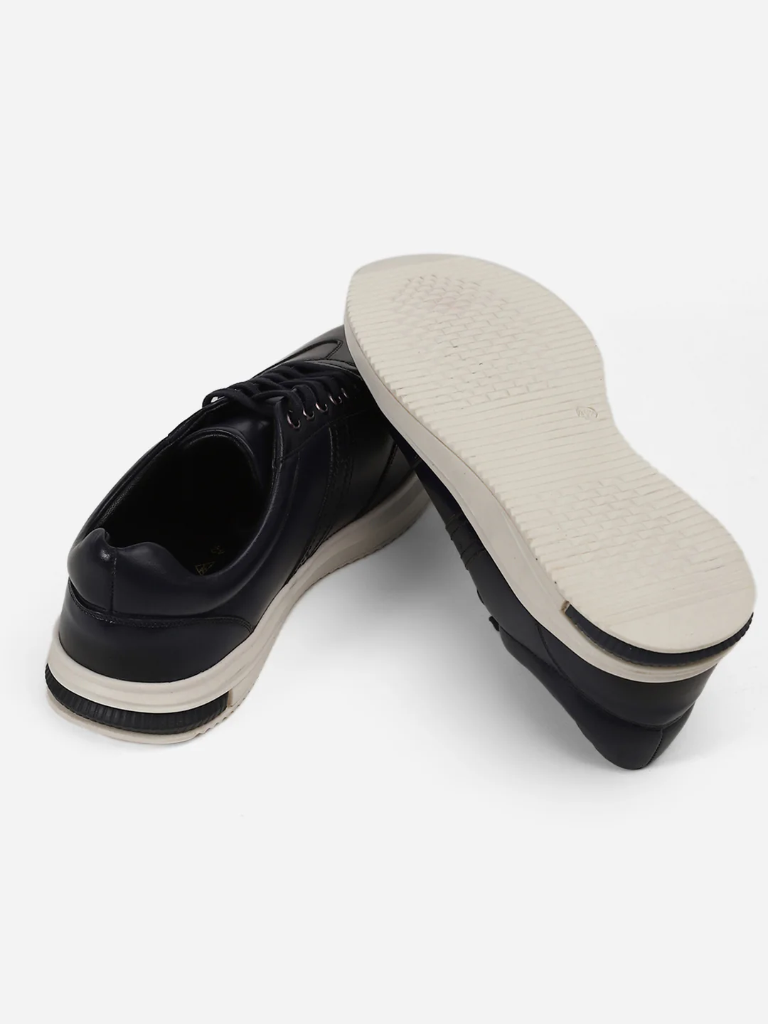 Men Navy Blue Lace-Up Genuine Leather Casual Sneaker - Image 8