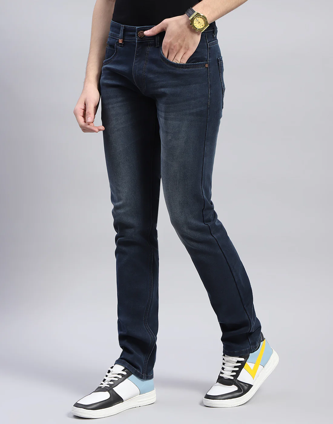 Men Navy Blue Light Wash Narrow Fit Denim - Image 3