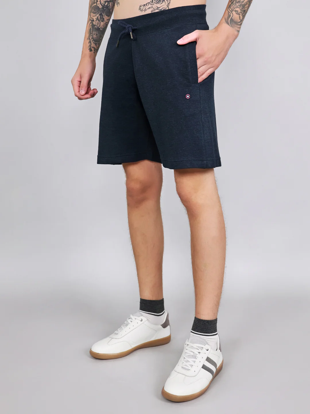Men Navy Blue Plain Regular Fit Bermuda - Image 6