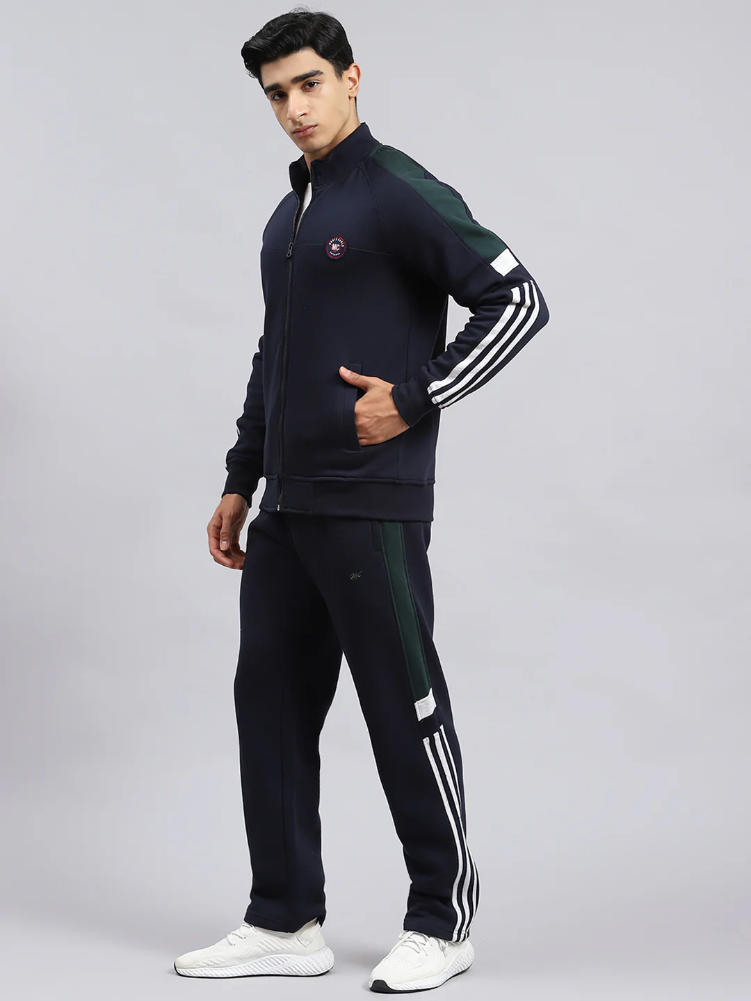 Men Navy Blue Plain Tracksuit - Image 4
