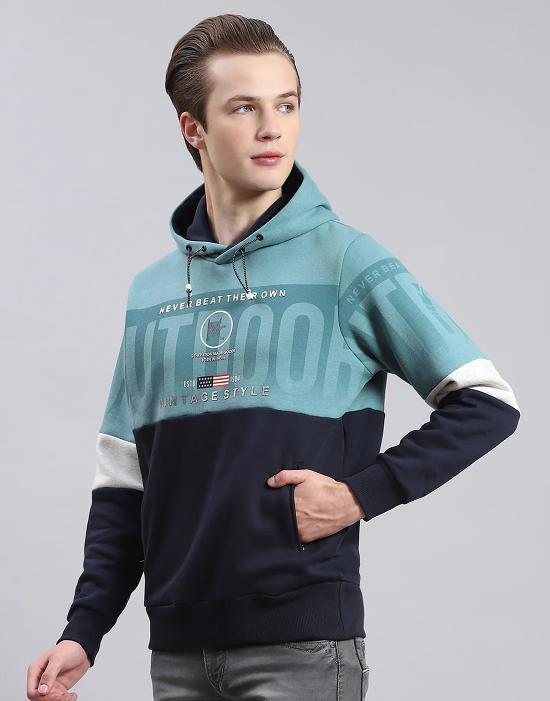 Men Navy Blue Printed Hooded Full Sleeve Sweatshirt - Image 3